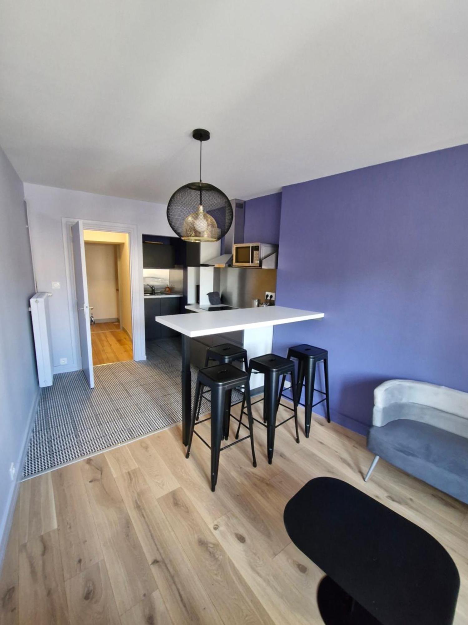 Chambres D'Hotes Du Bistrot D'Ici Сен-Сатюрнен Экстерьер фото