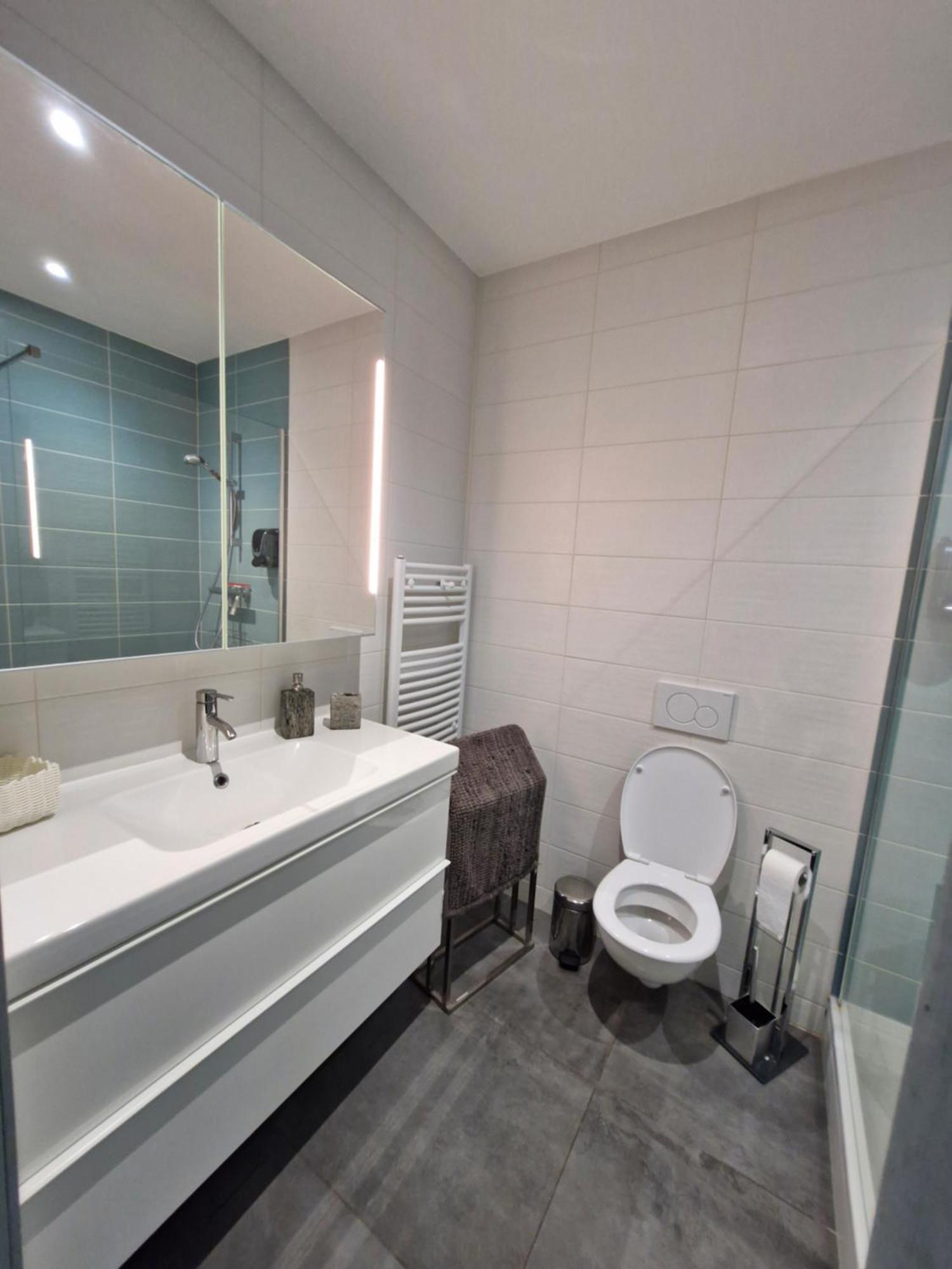 Chambres D'Hotes Du Bistrot D'Ici Сен-Сатюрнен Экстерьер фото